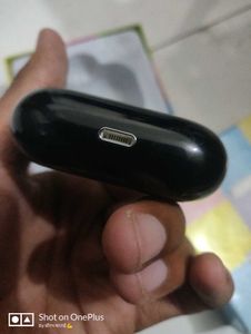 Noisemaker Black Wireless Earbuds