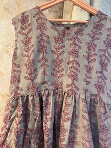 Brand New Floral Print Short Kurti, Bust- 34Cotton