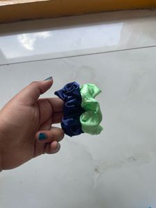 Pre-Loved Satin Scrunchies – Set of 5(Bright&amp;Soft)