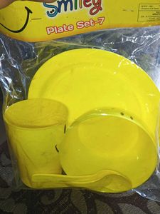 Kids Yellow Dish Set - New