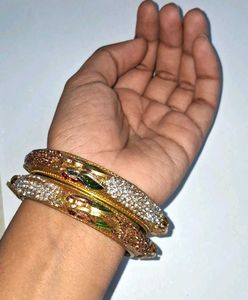Bangles ( Kangan)