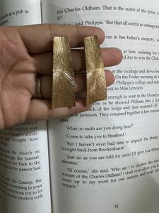 Gold Earring