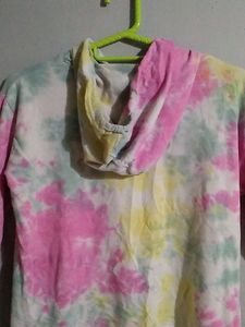 Attention Girls.... Take A Look At This Beautiful Multicolored Sweatshirt With Hoodie.