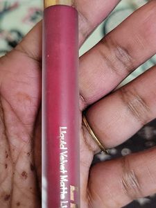 My Glamm Shade VM 08 Fake ID