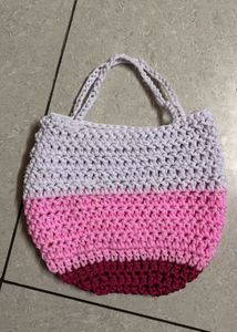 purse for putting smaller things