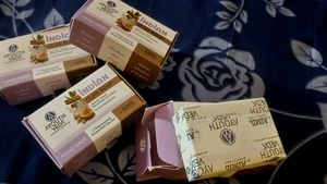 AYOUTH VEDA CLAY SOAP