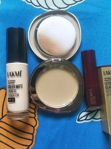 Lakme Combo!! Rakhi Sale!