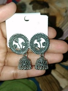 6 Pairs Jhumkas