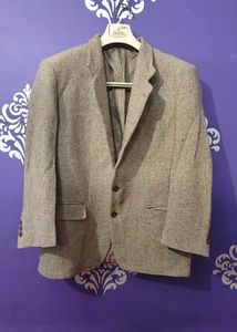 Classic Blazer - Versatile Style