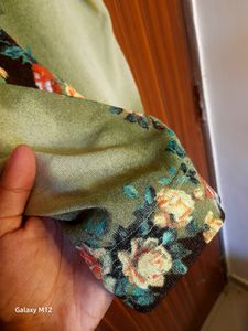 Warm Winter Top Half Sleeve Floral Pattern