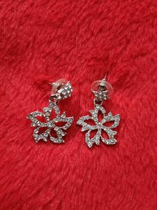 Sparkling Silver Necklace