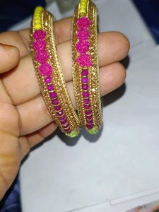 Gorgeous Beaded floral Bangle