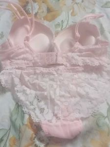 Lace Bra &amp; Panty Set
