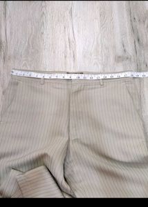 sc2302 Key Gee Bootcut Pants size 36