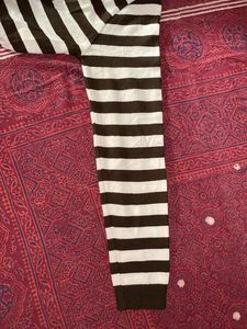 brown White Shrug Aesthetic