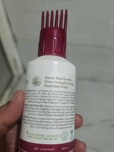 Mama Earth Onion Hair Oil