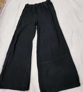 Amari Black Pants