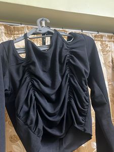 Chic Black Long Sleeve Top