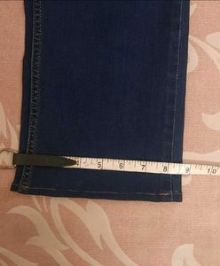 Levi&#39;s Dark Wash Jeans