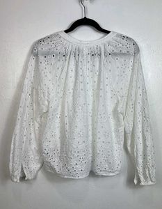 H&amp;M broderie Anglaise White Eyelet V-Neck Blouse