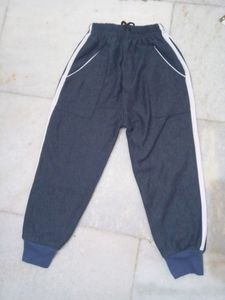 Sweatshirt With PANTS for  4-5 YEARS