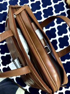 Carlton Luxury Brown Leather Laptop Messenger Bag
