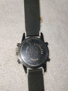 Floter Quartz Watch