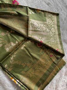 Elegant Olive Green Banarasi Dola Silk Saree❤️