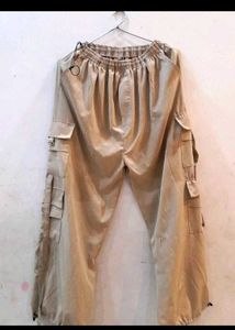 Woman&#39;s Baggy Trouser