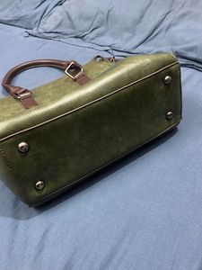 women hand bag