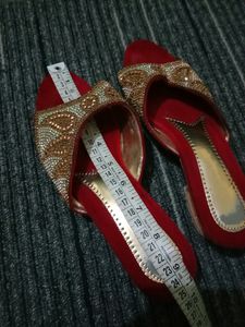 5.No Girls Party Wear Sandal 👡