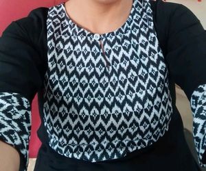 Black Kurti