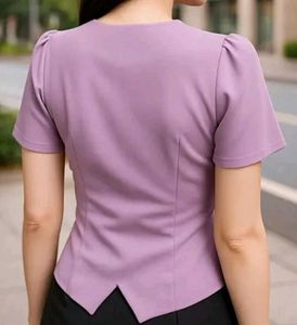 Tops with different colours