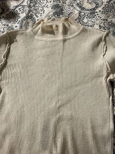 Ribbed Mock Neck Long Sleeve Top