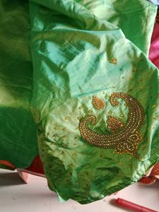 Parrot Green 💚 Saree
