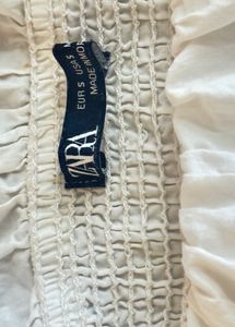White Zara top with adjustable strap/Cotton fabric