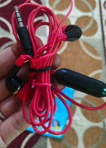 brand new earphone
