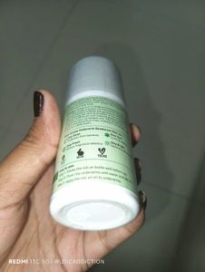 MyGlamm Foundation &amp; Lipstick + Sirona Roll On