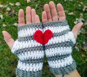 all colour Crochet Fingerless Gloves