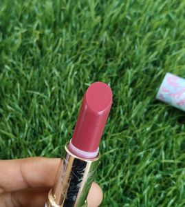 Estee Lauder Limited Edition Lipstick