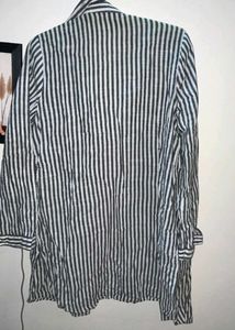 Striped Button-Down oversizedl Shirt