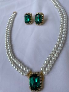 Handmade Necklace set(New)
