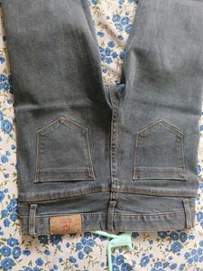 COMBO OF Vintage Wash Jeans AND KNEE PANT