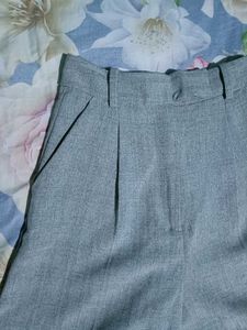 HnM Tailored Shorts