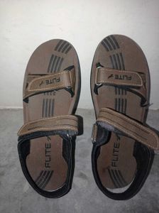 Boys Sandle Daliy Used