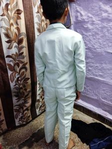 Boys Full Suit Coat Pant 💕💐