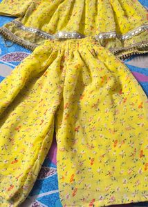 Yellow Floral Mirror Trim Suit Set