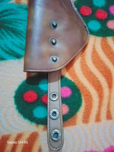 Holster Made Up Of Pure Leather And Triple Lock