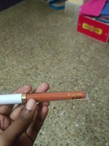 Myglamm Liquid Matte Lipstick Shade LM70