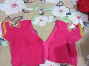 Saree With Blouse